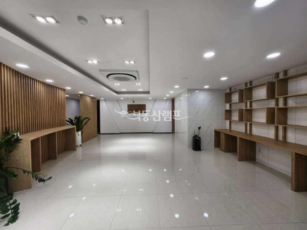 서울 강남구 대치동 삼성역 3분 AAA급 룸5 주차2 냉난방기 완료된 사무실 월세 매물번호 14917 사진 5