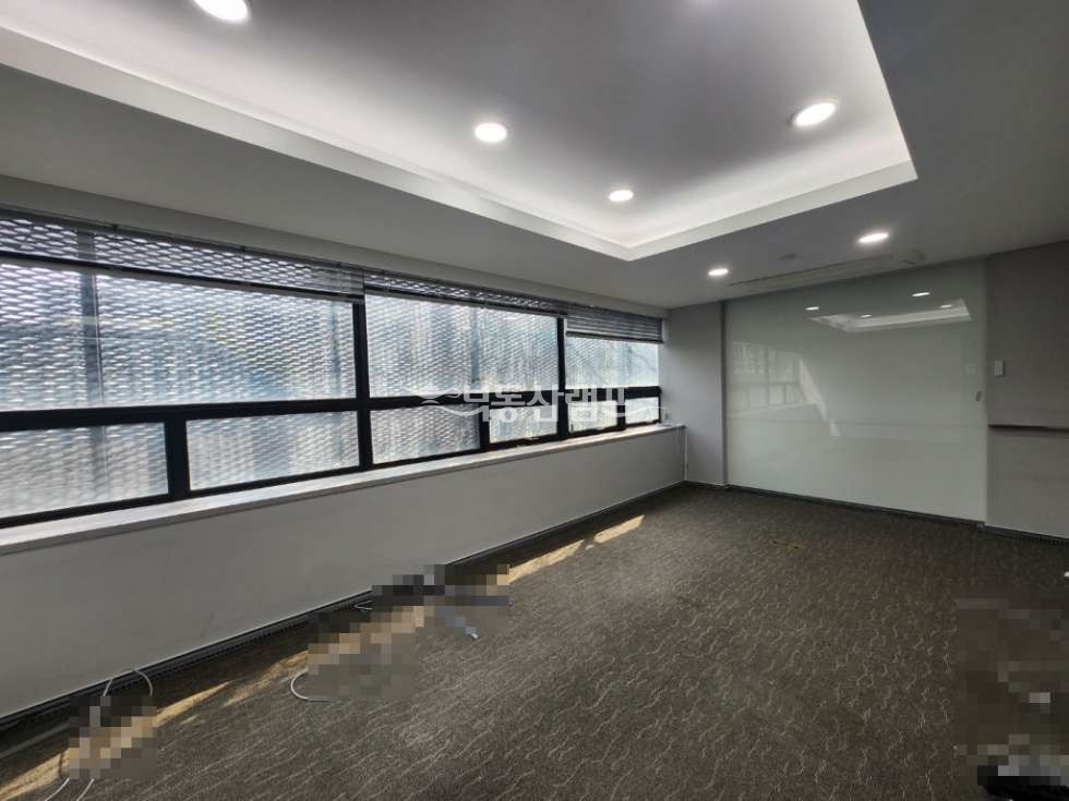 서울 강남구 대치동 삼성역 3분 AAA급 룸5 주차2 냉난방기 완료된 사무실 월세 매물번호 14917 사진 8