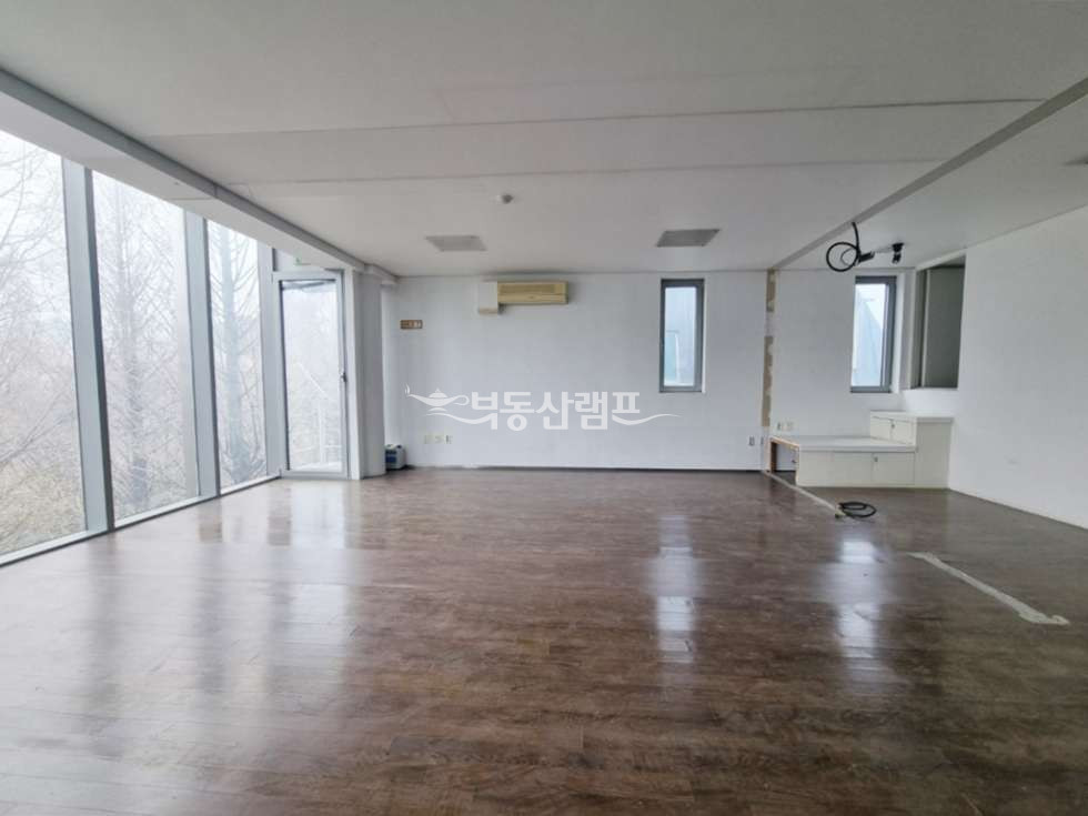 서울 강남구 도곡동 글라스외관 , 양재천 뷰좋은 사무실, 산책로 O 월세 매물번호 14975 사진 3