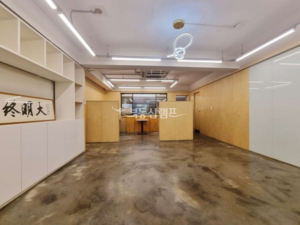 서울 강남구 논현동 A급 인테리어 사무실 소개합니다/ 공유오피스추천! 월세 매물번호 15053 사진 3
