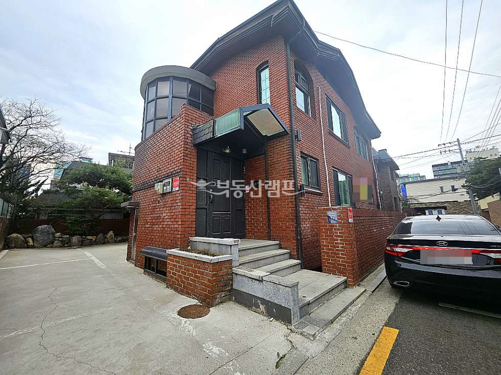 서울 강남구 역삼동 ★ 갤러리 , 엔틱한 감성의 통임대 사무실 월세 매물번호 14980 사진 1