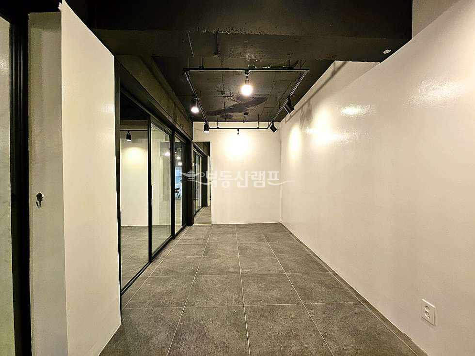 서울 서초구 양재동 양재동 사무실, 스튜디오, 연습실 인테리어 사무실 월세 매물번호 15191 사진 5