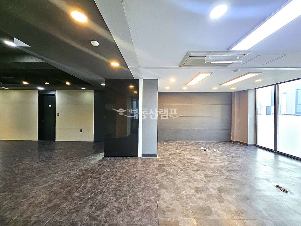 서울 강남구 논현동 1동 언주역 인테리어 A 사무실 & 엔터사옥..스튜디오 월세 매물번호 15214 사진 7