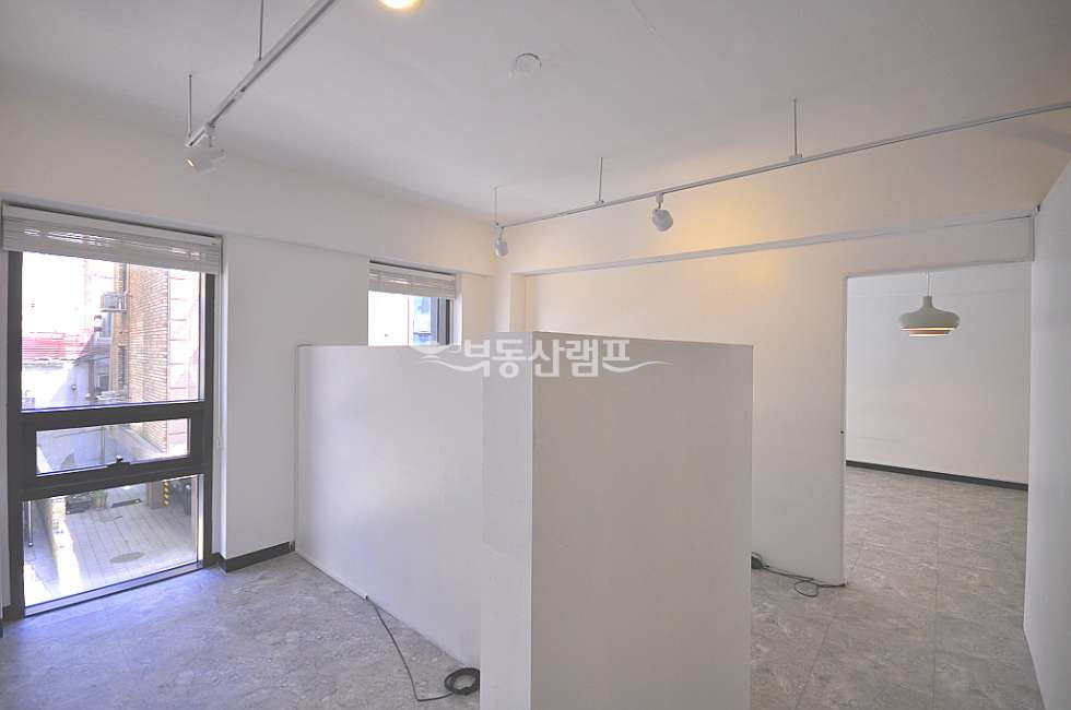 서울 강남구 역삼동 역삼동 깔끔한 사무실임대 월세 매물번호 15242 사진 7