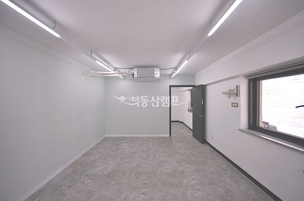 서울 강남구 역삼동 역삼동 깔끔한 사무실임대 월세 매물번호 15243 사진 4