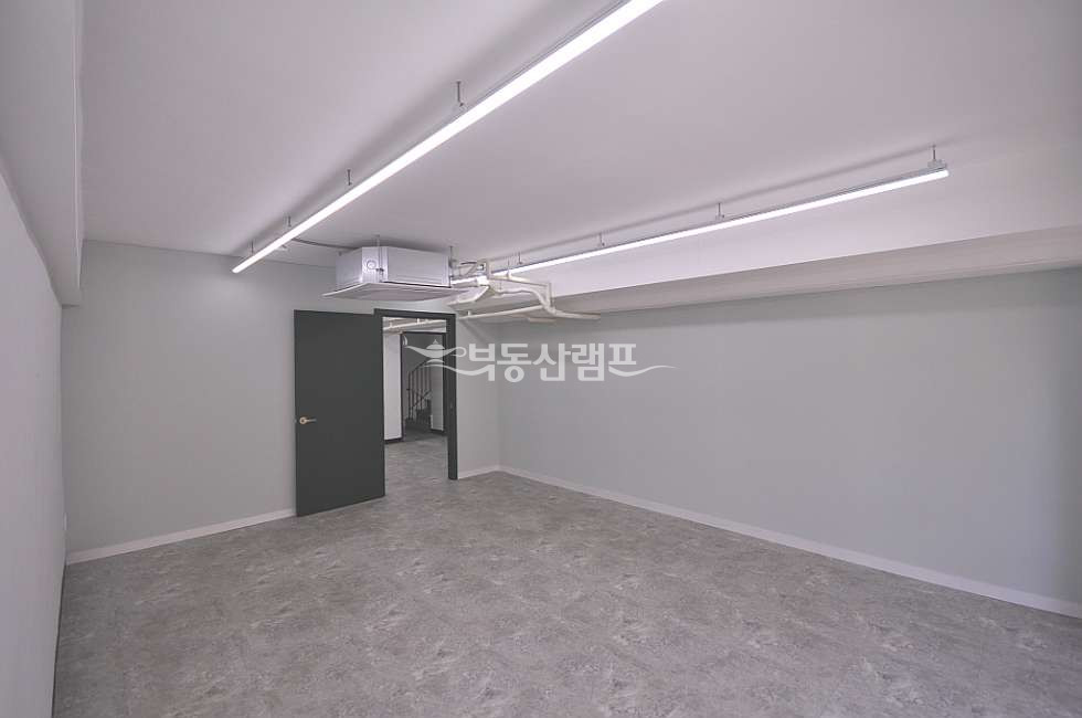 서울 강남구 역삼동 역삼동 깔끔한 사무실임대 월세 매물번호 15243 사진 6