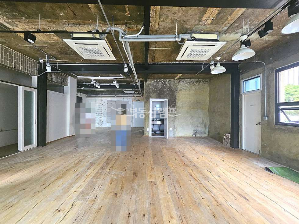 서울 강남구 청담동 청담동 코너건물 무권리 주차3대 상가 월세 매물번호 15272 사진 1