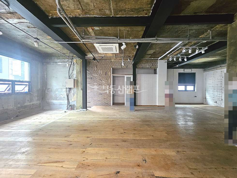 서울 강남구 청담동 청담동 코너건물 무권리 주차3대 상가 월세 매물번호 15272 사진 8