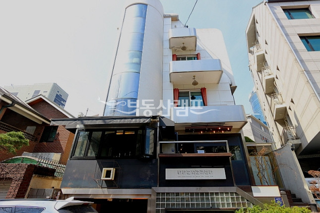 서울 강남구 논현동 초역세권 저렴한 통사옥 통임대 월세 매물번호 10464 사진 1