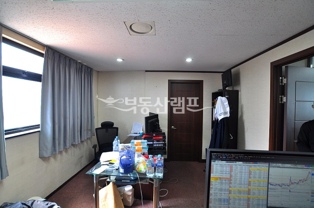 서울 서초구 서초동 ♥넓고 좋은 4층 전층 단독 사용 사무실 월세 매물번호 10488 사진 3