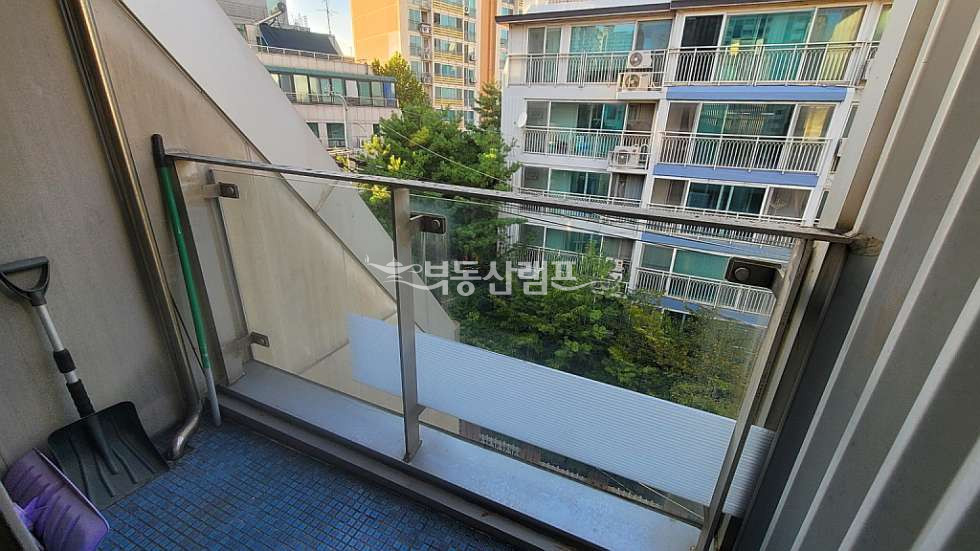 서울 강남구 논현동 강남구청역인근 AAA급인테리어 루프탑12P 사무실 월세 매물번호 10509 사진 5