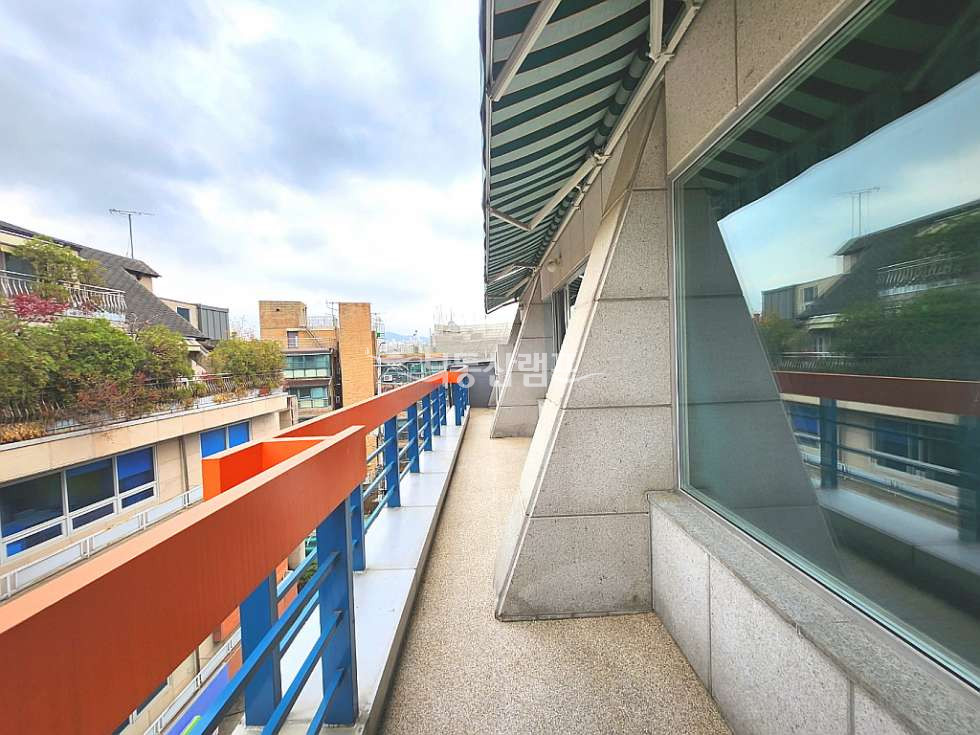 서울 강남구 역삼동 역삼동 실43p 룸2 노출천정 레일조명 가성비 인테리어 사무실 월세 매물번호 10578 사진 10