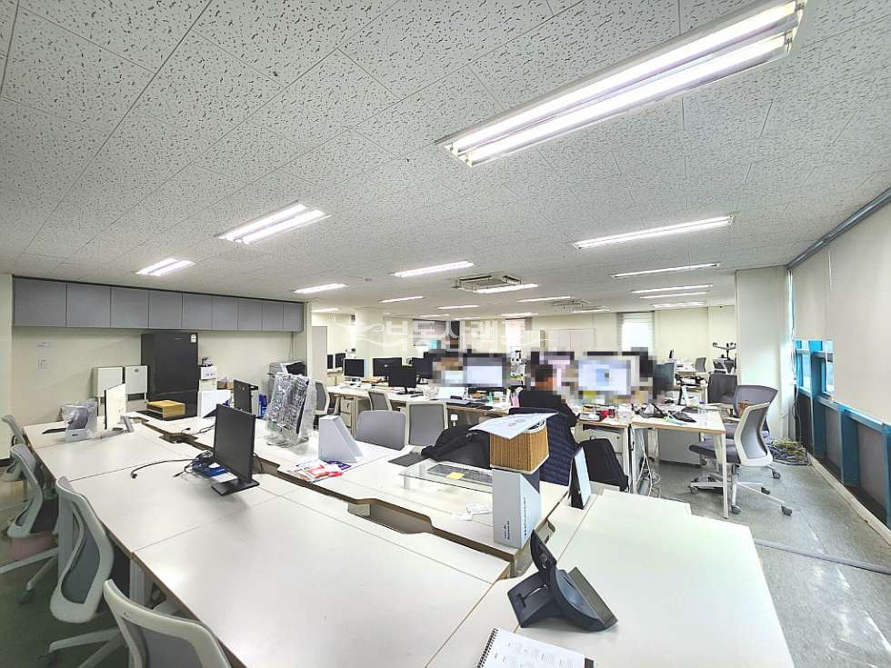 서울 강남구 대치동 삼성역3분 글라스내외관 내부 룸2 화이트톤 인테리어 사무실 월세 매물번호 10606 사진 7